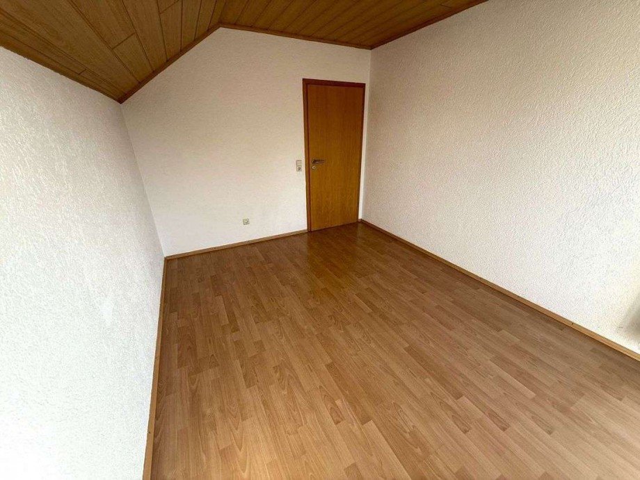 DG Kinderzimmer Zweifamilienhaus Graben-Neudorf