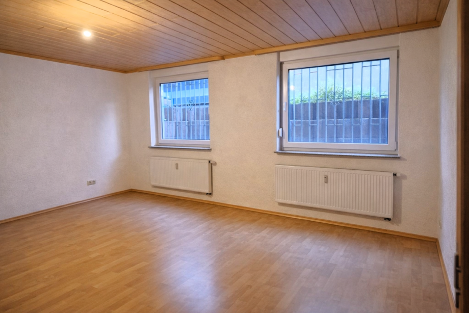 UG- Eltern SZ Zweifamilienhaus Graben-Neudorf