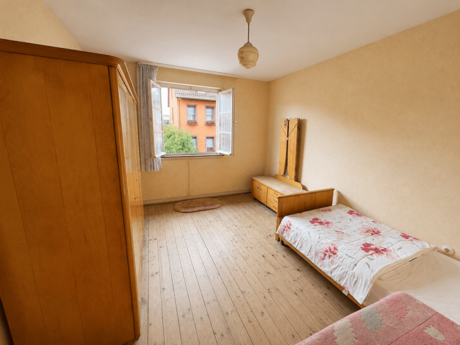 OG Schlafzimmer Zweifamilienhaus Bruchsal