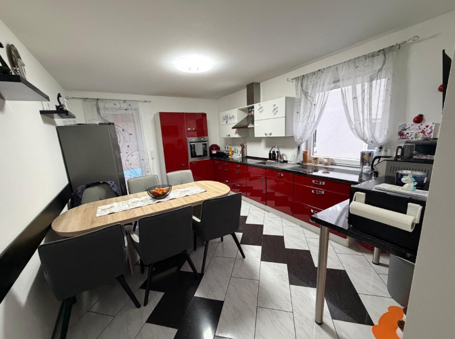 K�che OG Zweifamilienhaus K�mpfelbach