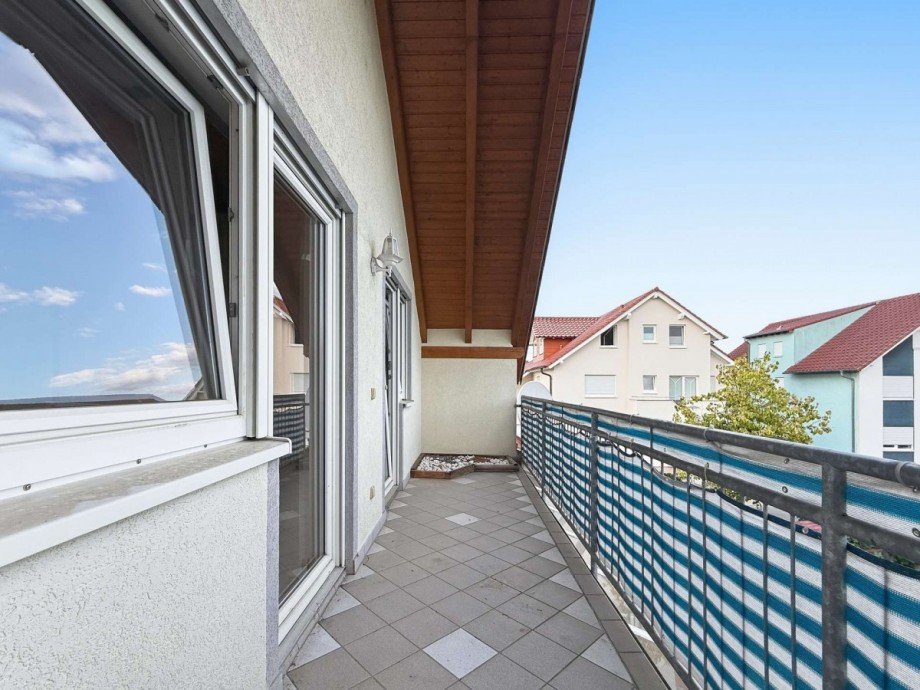 Balkon Dachgeschosswohnung Graben-Neudorf