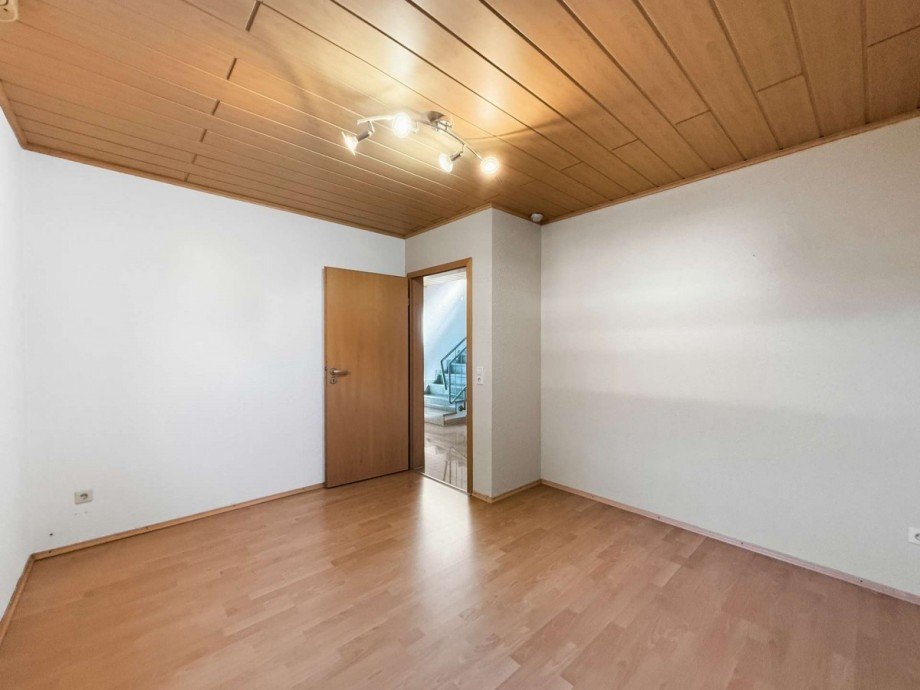 Kinderzimmer 2 UG Maisonettewohnung Graben-Neudorf