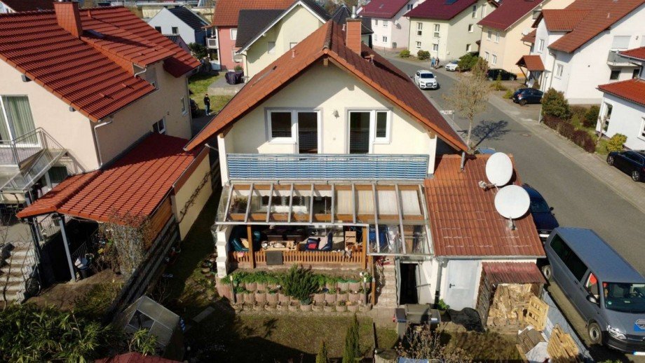 Luftaufnahme Zweifamilienhaus Graben-Neudorf