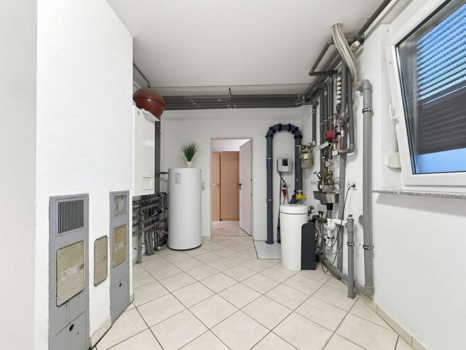 Technikraum Zweifamilienhaus Graben-Neudorf