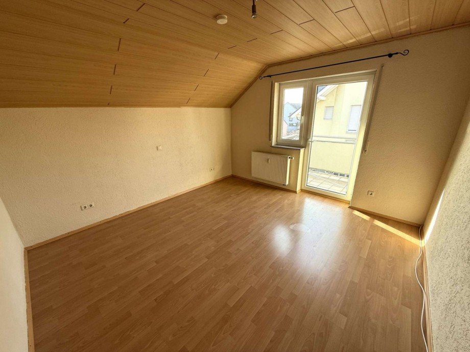 Schlafzimmer Dachgeschosswohnung Graben-Neudorf