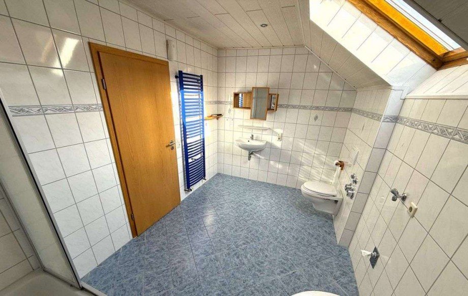 DG Bad Zweifamilienhaus Graben-Neudorf