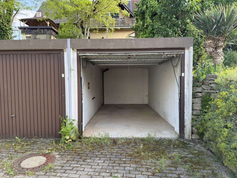 Garage Dachgeschosswohnung Bruchsal-Obergrombach