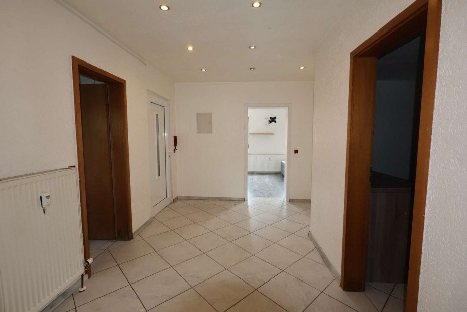 Flur Dachgeschosswohnung Bruchsal-Obergrombach
