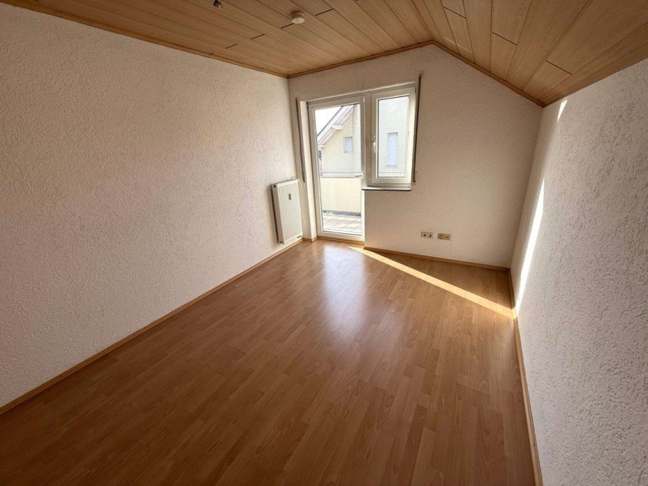 Kinderzimmer Dachgeschosswohnung Graben-Neudorf